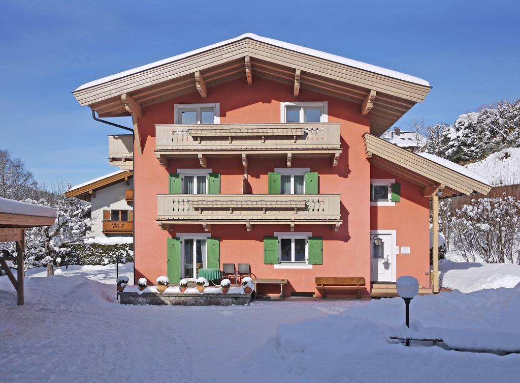 Haus Senoner Bed & Breakfast Kitzbuhel Luaran gambar