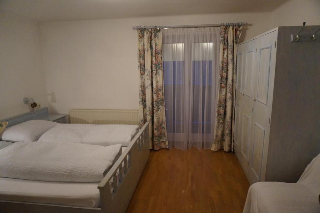 Haus Senoner Bed & Breakfast Kitzbuhel Bilik gambar